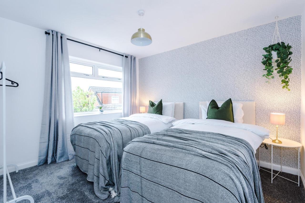 Welcoming 3 Bed Home, 10 Mins From Chester Races And Zoo Saughall Dış mekan fotoğraf